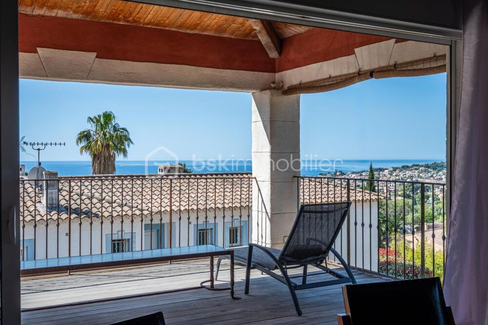 DPT VAR (83) - VUE MER - MAISON FAMILIALE - AU CALME