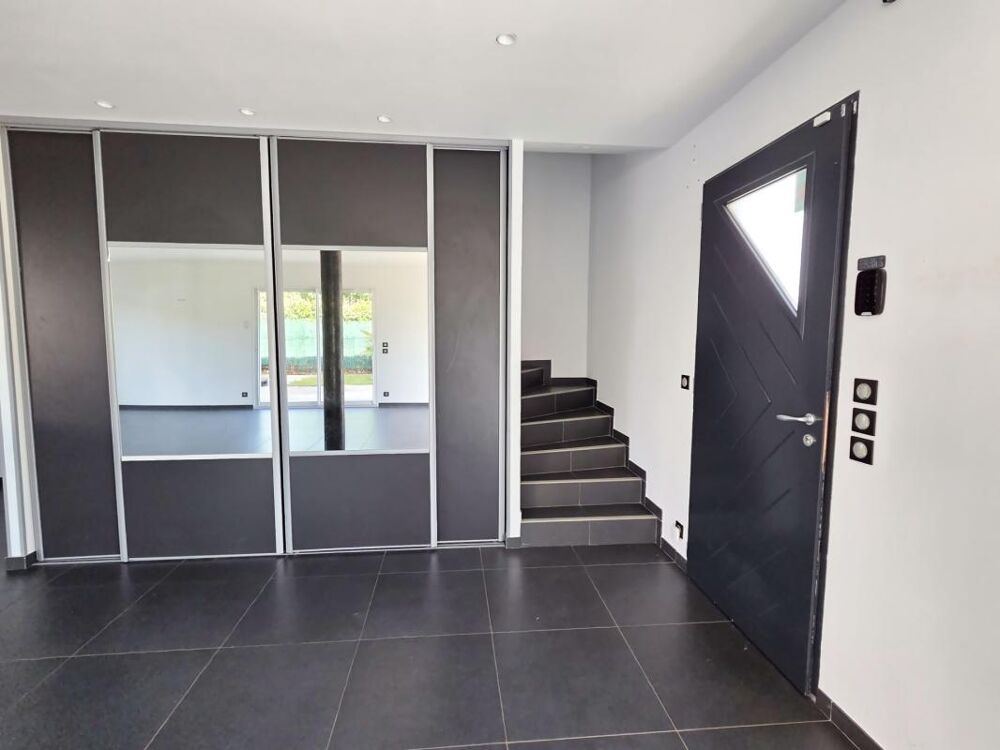 Vente Maison *** EXCLUSIVITE *** MAISON MODERNE AVEC JARDIN *** PONT DU CHATEAU 63430 *** Pont du chateau
