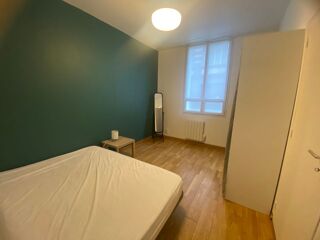  Appartement à louer 4 pièces 76 m²