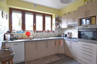  Propri�t�/ch�teau � vendre 7 pi�ces 282 m�