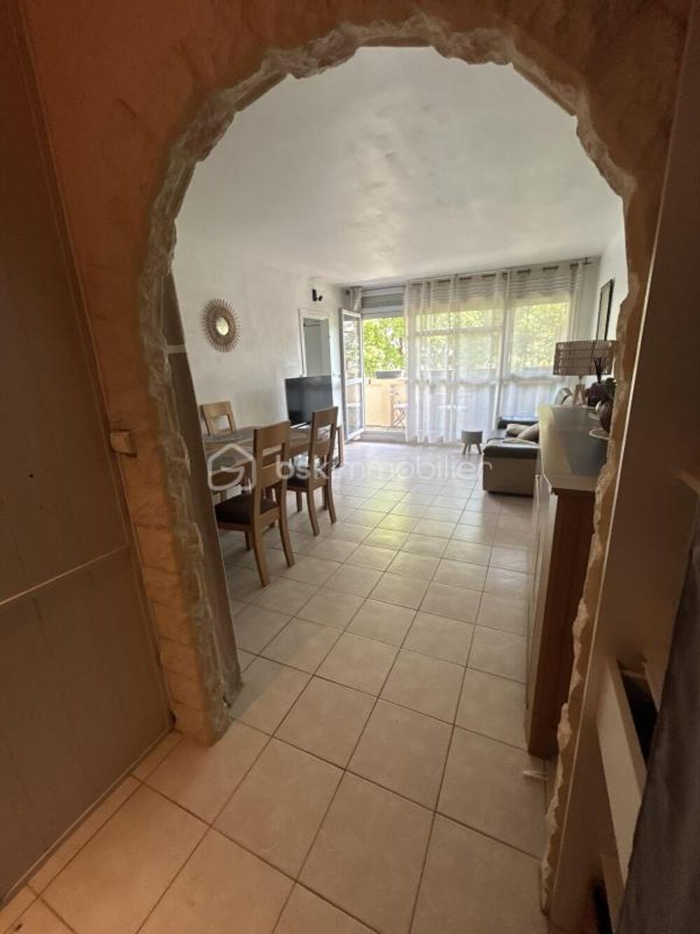Vente Appartement YERRES – F4 FAMILIAL AVEC BALCON, VUE DÉGAGÉE ET BEAUX VOLUMES VENTE INTERACTIVE – PRIX D'APPEL : 175 000 € Yerres