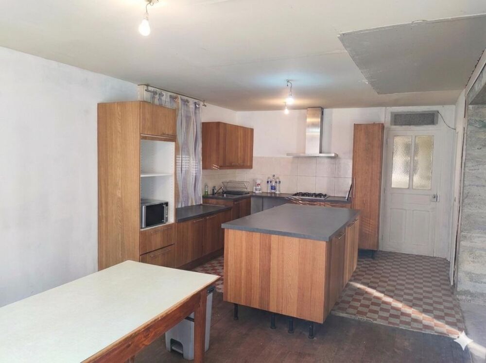 Maison 3 Chambres 107 m2 et dépendances