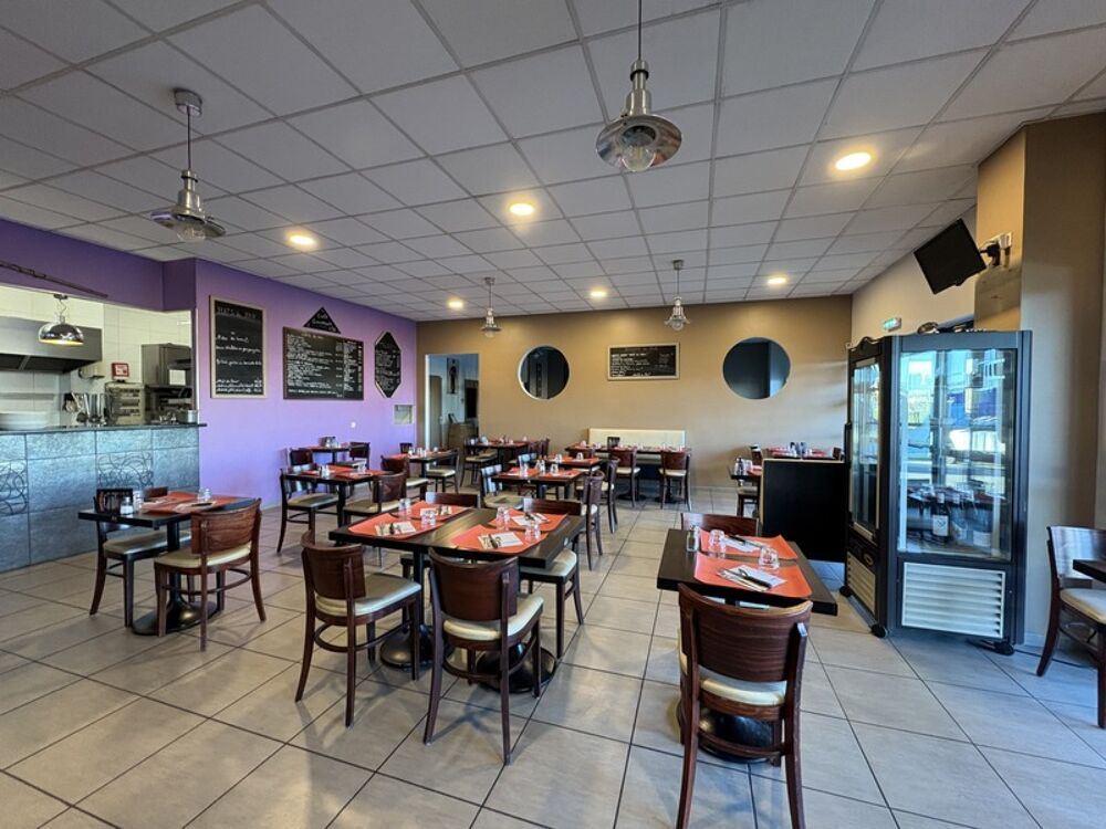   Pau (64) - À vendre fonds de commerce brasserie-pizzéria avec terrasse en zone commerciale 