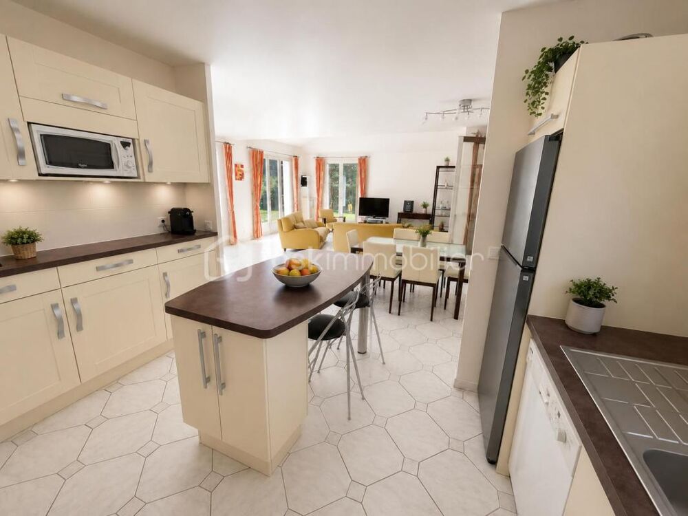 Maison familiale avec 4 chambres en rez-de-jardin dont 1 suite parentale - fraicheur garantie !