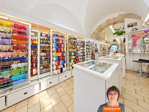   Fonds de commerce Mercerie à vendre Ecusson de NIMES (30) 