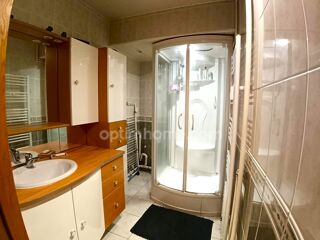  Appartement  vendre 2 pices 54 m