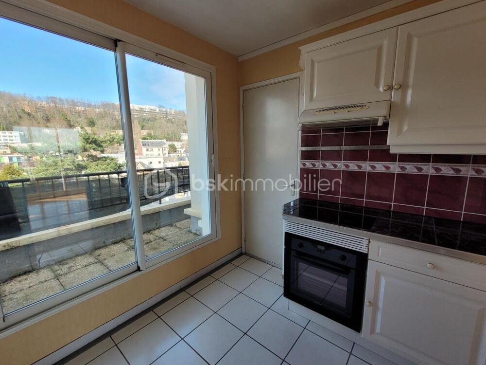 Appartement F4, ascenseur, cave, garage, balcon et terrasse