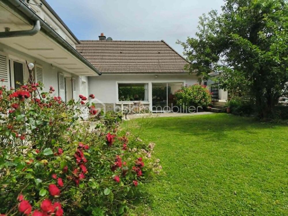 Vente Propriété/Château RARE À LA VENTE – À 5 MINUTES DE SAINTE-MÈRE-ÉGLISE Carquebut