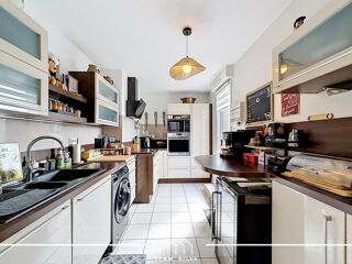  Appartement � vendre 4 pi�ces 80 m�