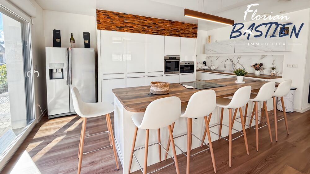 Vente Maison ? Un plain-pied de 150 m² et une pièce de vie de 71 m² : bienvenue à Hérin ! Herin