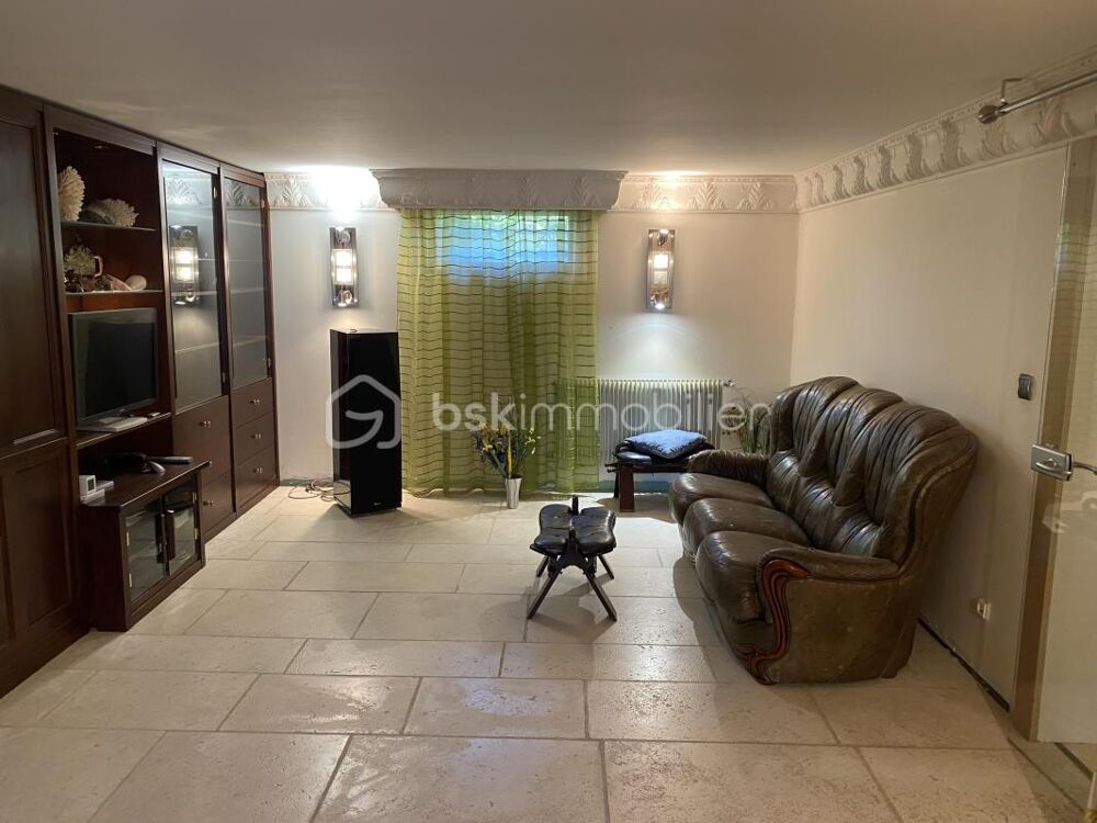 à vendre  Propriété/château Courcouronnes (91080)