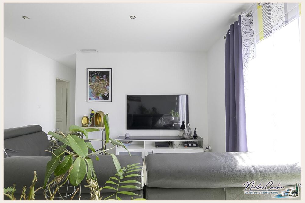 Vente Maison Maison de 96m2 habitables de plain pied, 3 chambres, garage à Carnoules (83) Carnoules