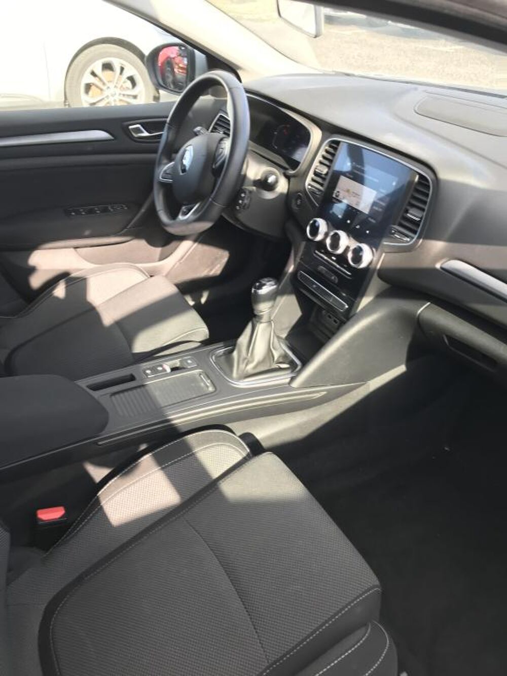 M&eacute;gane IV TCE 140 BUSINESS 2023 occasion 38160 Chatte
