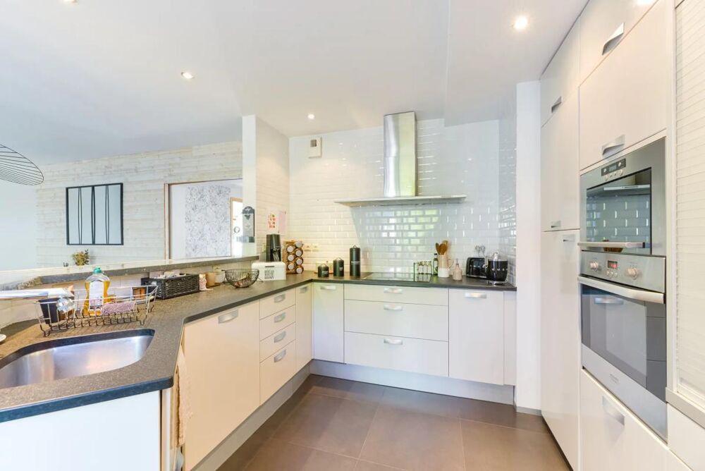 Maison 8 pièces de 254 m² à Nantes