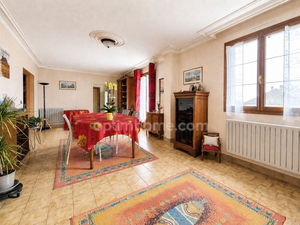 Maison de 189m² à PERRUSSON, 5 à 7 chambres, possibilité cabinet indépendant !