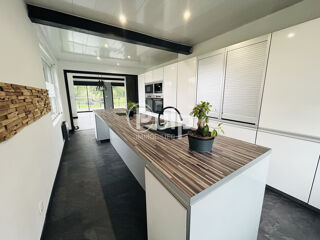  Propri�t�/ch�teau � vendre 10 pi�ces 162 m�