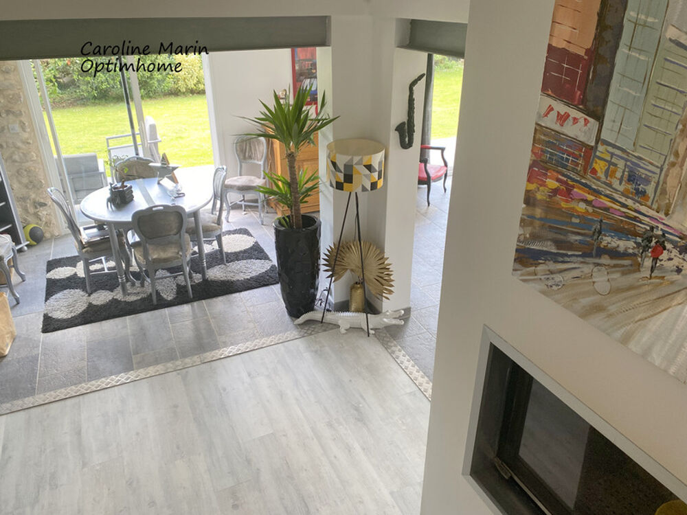 Vironvay  Maison contemporaine lumineuse de 200 m² sur 1 400 m² de terrain
