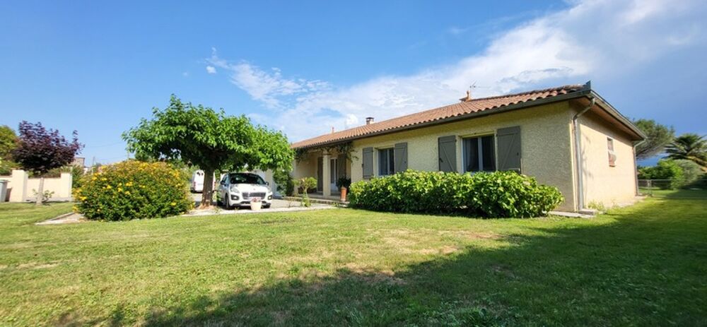 Vente Maison Maison contemporaine de 188 m² – Plain-pied – 5 chambres – Piscine – Terrain de 2 192 m² Villeneuve de riviere