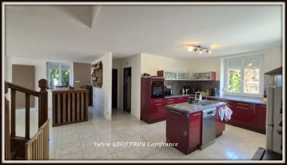 Maison à vendre 9 pièces CORBENAY (70)