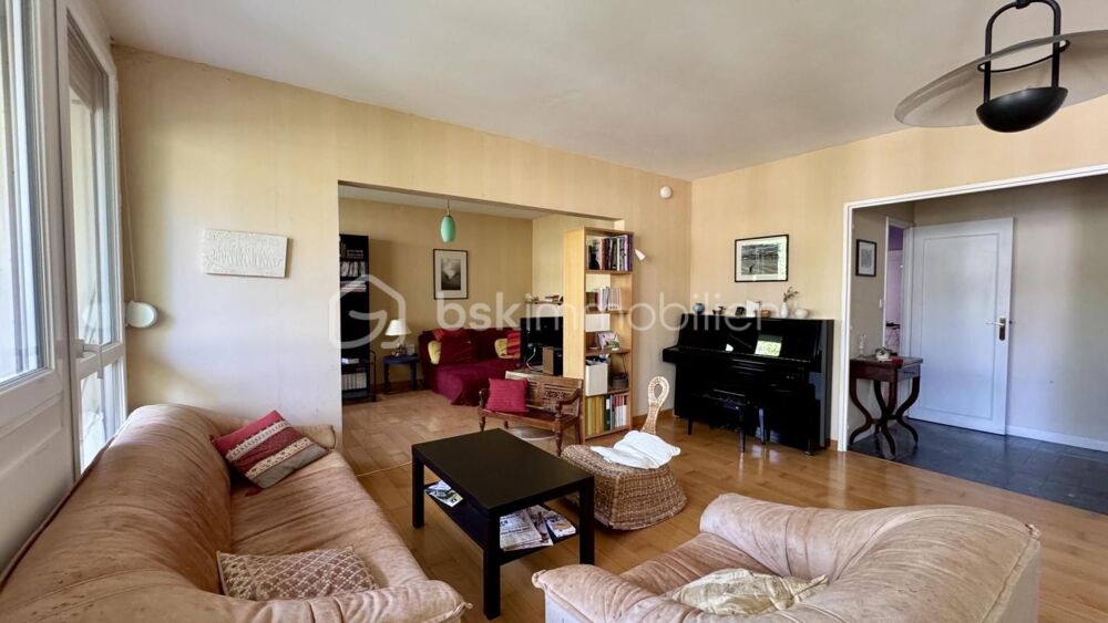 Bel appartement familial T5 de 113 m² dans un cadre privilégié à Rennes