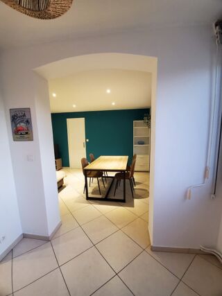  Appartement à louer 3 pièces 66 m²
