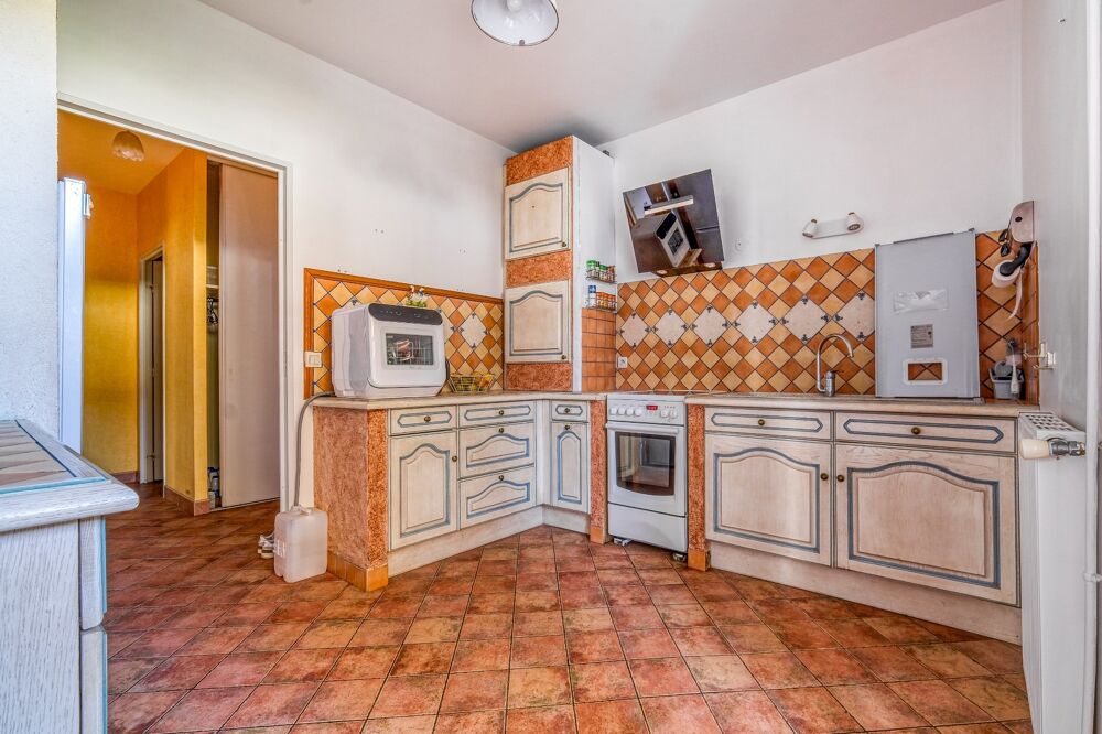 Vente Appartement Christophe Michaudelle Capifrance, EXCLUSIVITÉ, vous propose au cœur de MEAUX, au pied de la cathédrale, appartement avec beauco Meaux