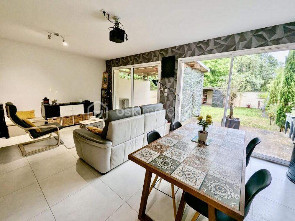 Vente Maison Maison de ville de 101 m² avec jardin, au calme, sans vis à vis, DPE A Bordeaux