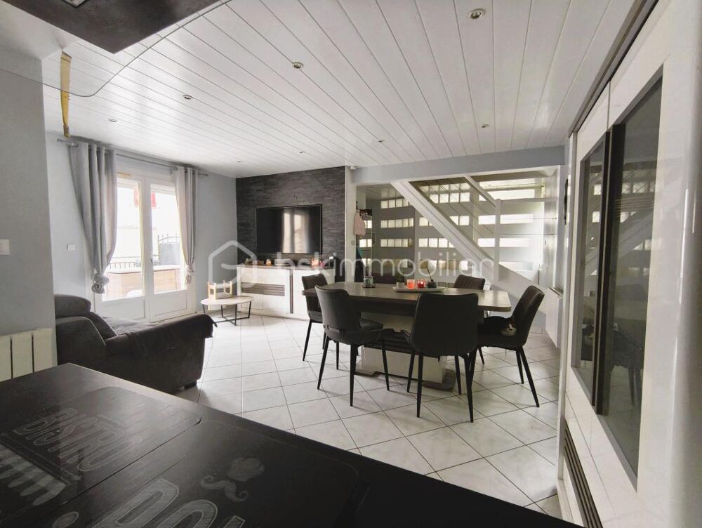 Maison 5 pièces 110 m² · à Claye Souilly · 110 m² · 275 000 €