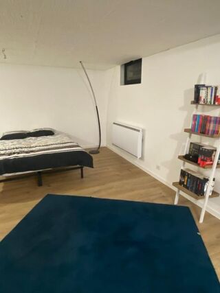  Appartement à louer 1 pièce 35 m²