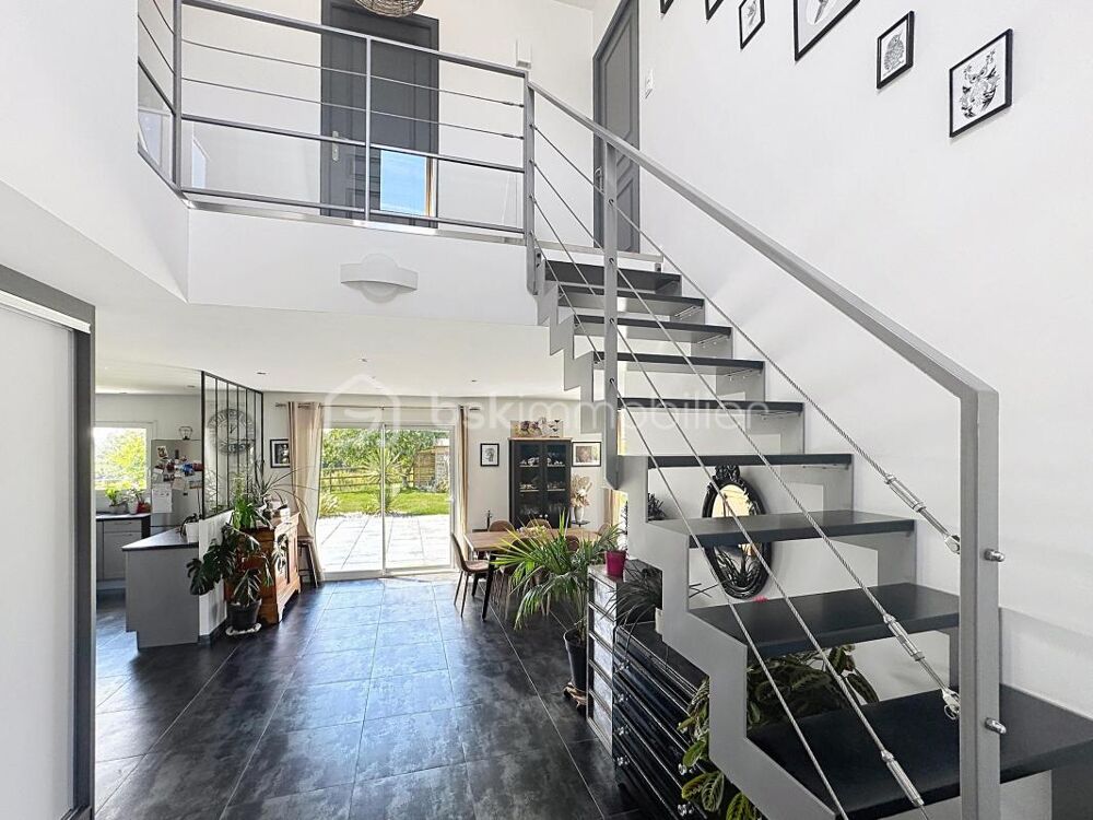 Vente Maison Trés belle et spacieuse maison contemporaine Hottot les bagues