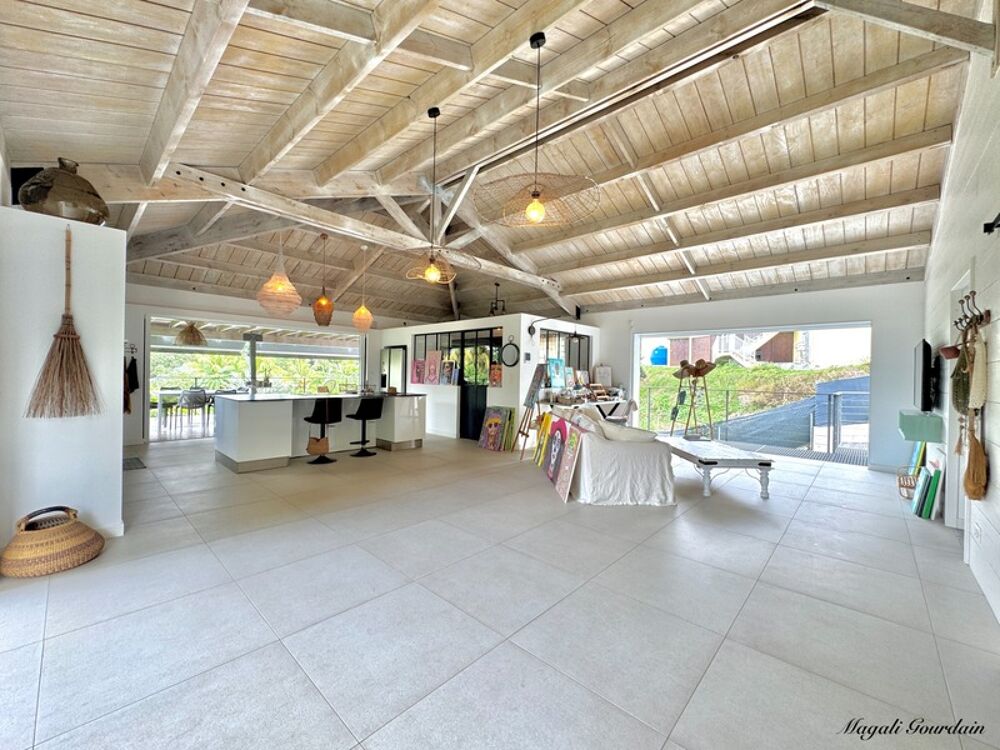 � vendre  Maison Sainte-Anne (97180)