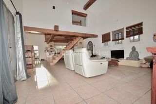  Villa à vendre 5 pièces 180 m²