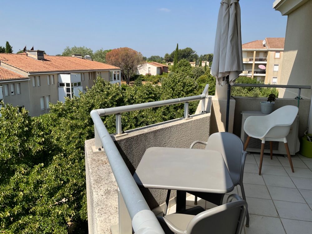 Vente Appartement Appartement à vendre 4 pièces AIX EN PROVENCE (13) en étage élevé avec terrasse et grand garage Aix en provence