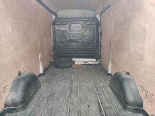 Transit FOURGON T310 L2H3 2.2 TDCI 100 AMBIENTE 2015 occasion 78200 Mantes La Jolie