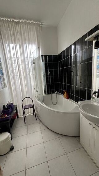  Appartement à louer 3 pièces 60 m²