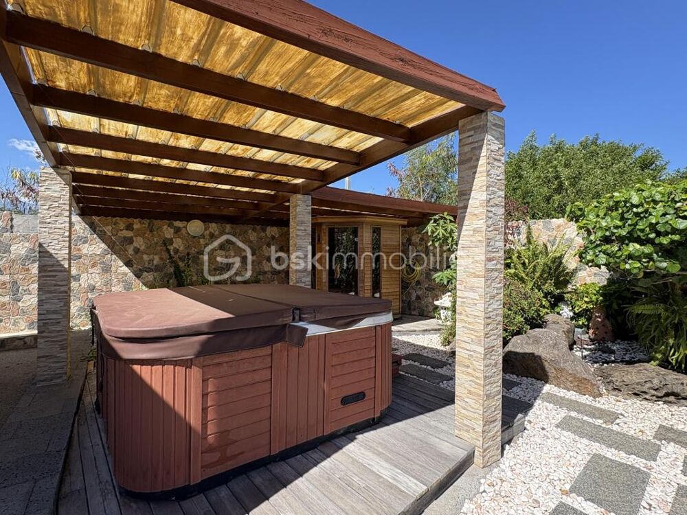 � vendre  Villa Saint-Gilles Les Bains (97434)