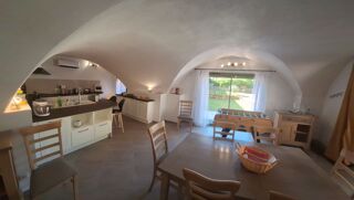  Appartement � louer 3 pi�ces 131 m�