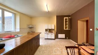  Immeuble � vendre 9 pi�ces 250 m�