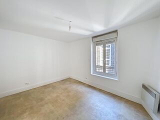  Appartement à louer 2 pièces 37 m²