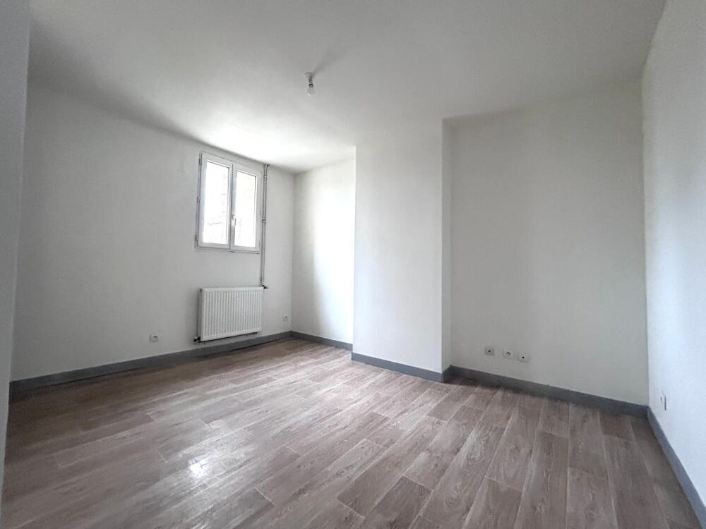 Vente Immeuble TOP RENTABILITE T4  86m2  + commerce 43 m2 + entrepot environ 200 m2 Douai