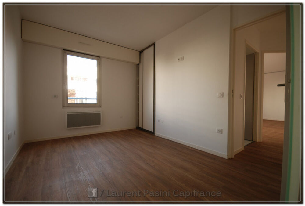 Dpt Pyrénées Atlantiques (64), à vendre PAU appartement T2 Résidence Senior