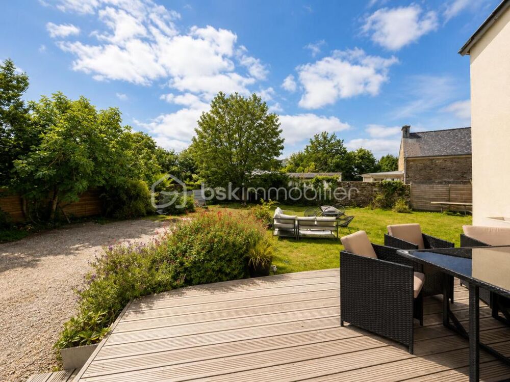 Vente Maison Maison en pierre de caractère au cœur de Pluneret / 139m2 environ / 4 chambres Pluneret