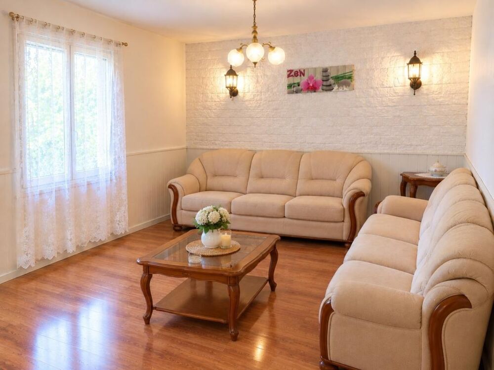 Vente Maison Maison à vendre 8 pièces de 138m2 et terrain de 1502m2 Porchères (33) Porcheres