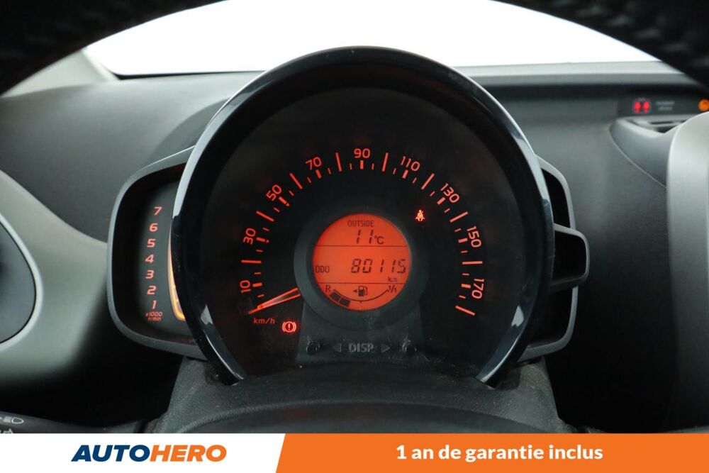 Aygo 1.0 VVT-i X-Play 5P 69 ch 2015 occasion 92130 Issy-les-Moulineaux