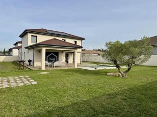  Maison  vendre 5 pices 157 m