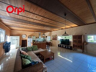  Villa à vendre 5 pièces 217 m²