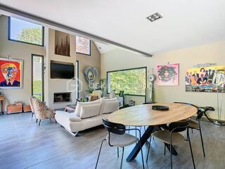  Maison  vendre 6 pices 199 m