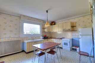  Maison  vendre 5 pices 132 m