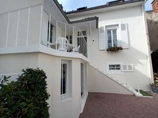  Maison � vendre 8 pi�ces 311 m�