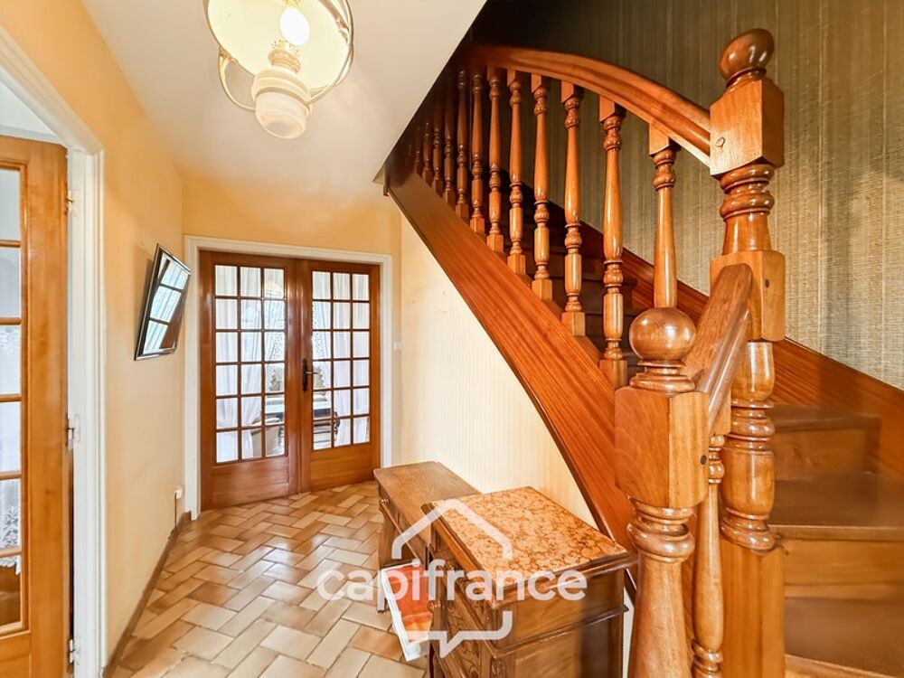 À VENDRE  Maison avec fort potentiel  Moustoir-Remungol / EVELLYS (56500)